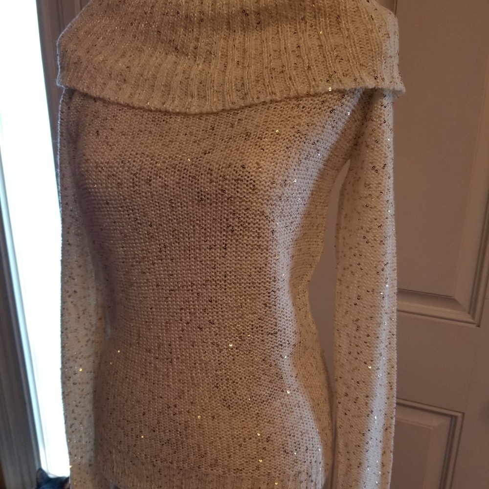 SOLD IN BUNDLE - Picture 3 of 5